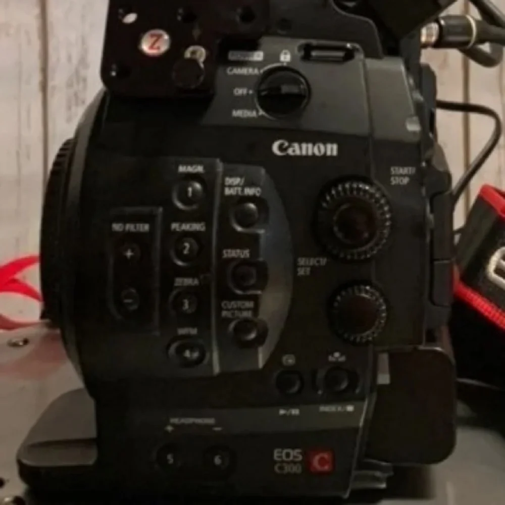 Canon Cinema EOS C300 Cinematic Camera KIT black beauty digital film workhorse
